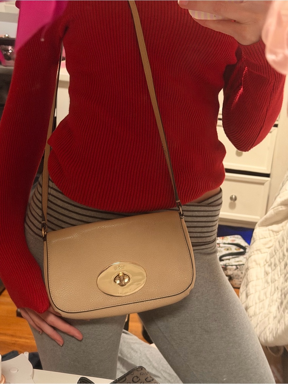 Beige coach bag